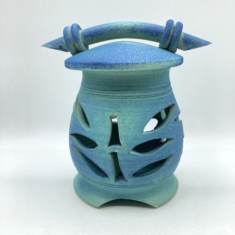 Studio Art Pottery Bamboo Leaf Cut-Out Lidded Lantern Luminary Signed D Nelson